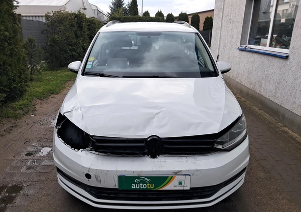 Volkswagen Touran cena 37900 przebieg: 188000, rok produkcji 2016 z Chodzież małe 301